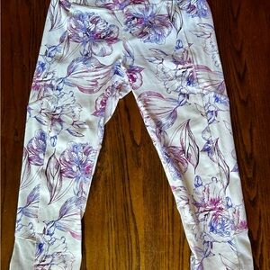 Calia leggings/capris/crop style pants, Size M